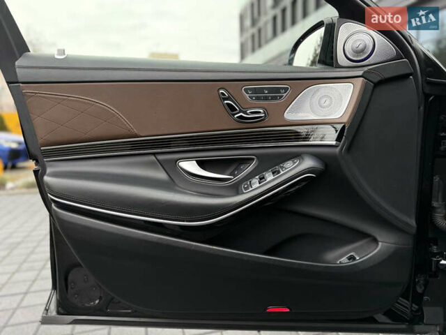 Чорний Мерседес С Клас, об'ємом двигуна 4.66 л та пробігом 147 тис. км за 37500 $, фото 23 на Automoto.ua