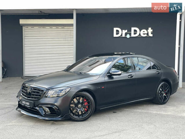 Чорний Мерседес С Клас, об'ємом двигуна 5.98 л та пробігом 138 тис. км за 77900 $, фото 8 на Automoto.ua