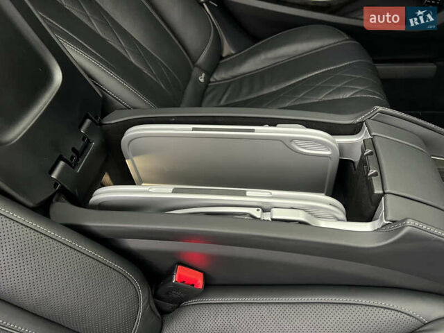 Чорний Мерседес С Клас, об'ємом двигуна 3 л та пробігом 162 тис. км за 49900 $, фото 10 на Automoto.ua