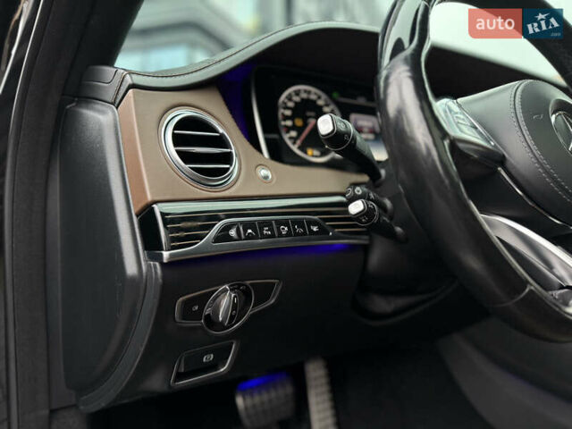 Чорний Мерседес С Клас, об'ємом двигуна 4.66 л та пробігом 147 тис. км за 37500 $, фото 30 на Automoto.ua