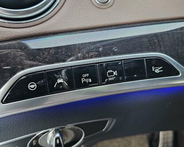 Чорний Мерседес С Клас, об'ємом двигуна 3 л та пробігом 83 тис. км за 46000 $, фото 34 на Automoto.ua