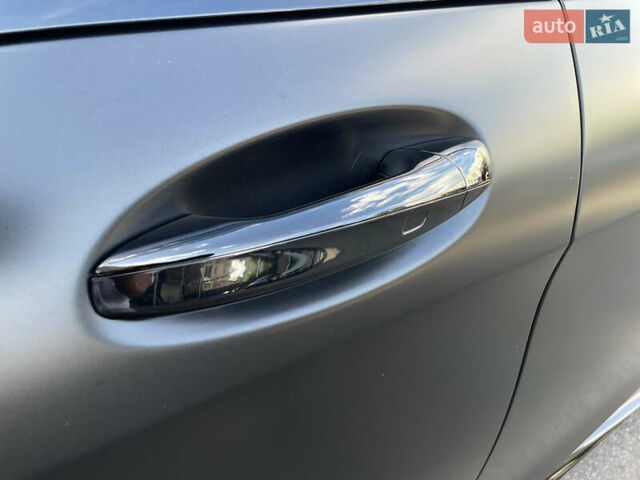 Чорний Мерседес С Клас, об'ємом двигуна 5.98 л та пробігом 138 тис. км за 77900 $, фото 103 на Automoto.ua