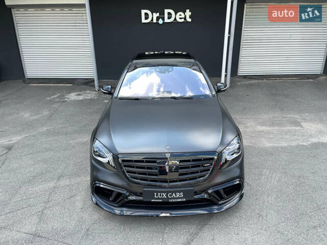 Чорний Мерседес С Клас, об'ємом двигуна 5.98 л та пробігом 138 тис. км за 77900 $, фото 1 на Automoto.ua
