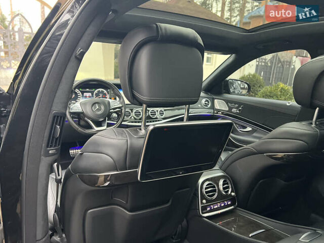 Чорний Мерседес С Клас, об'ємом двигуна 3 л та пробігом 162 тис. км за 49900 $, фото 124 на Automoto.ua