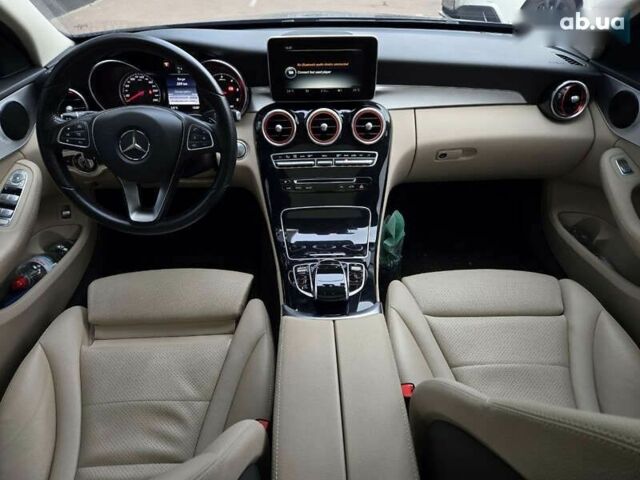 Черный Мерседес С Класс, объемом двигателя 2.1 л и пробегом 93 тыс. км за 21000 $, фото 18 на Automoto.ua