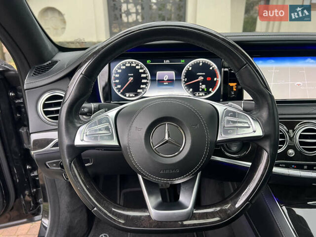 Чорний Мерседес С Клас, об'ємом двигуна 3 л та пробігом 162 тис. км за 49900 $, фото 98 на Automoto.ua