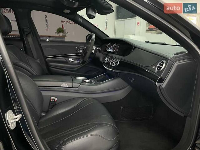 Черный Мерседес С Класс, объемом двигателя 4.66 л и пробегом 80 тыс. км за 36990 $, фото 34 на Automoto.ua