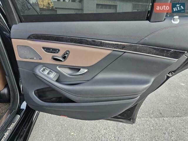 Чорний Мерседес С Клас, об'ємом двигуна 3 л та пробігом 83 тис. км за 46000 $, фото 26 на Automoto.ua