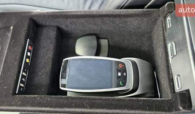 Чорний Мерседес С Клас, об'ємом двигуна 3 л та пробігом 162 тис. км за 39999 $, фото 44 на Automoto.ua