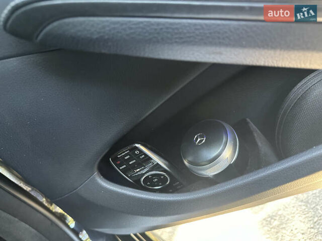 Чорний Мерседес С Клас, об'ємом двигуна 2.99 л та пробігом 160 тис. км за 50000 $, фото 32 на Automoto.ua