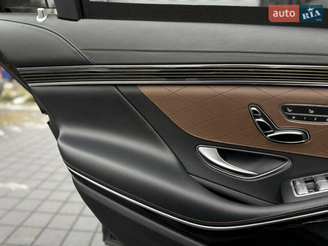 Чорний Мерседес С Клас, об'ємом двигуна 4.66 л та пробігом 147 тис. км за 37500 $, фото 49 на Automoto.ua