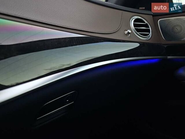 Чорний Мерседес С Клас, об'ємом двигуна 3 л та пробігом 83 тис. км за 46000 $, фото 49 на Automoto.ua