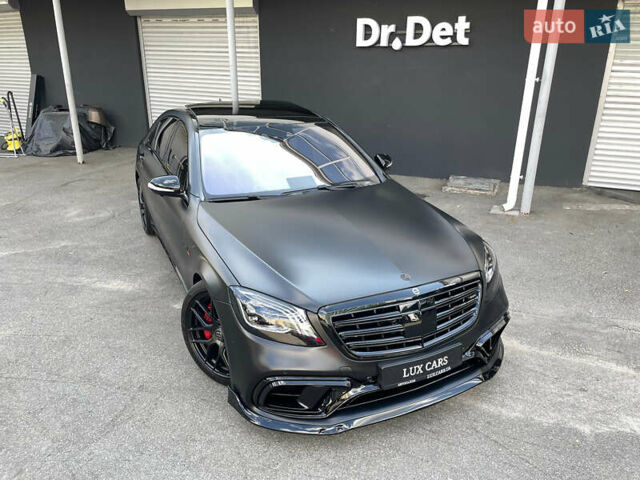 Чорний Мерседес С Клас, об'ємом двигуна 5.98 л та пробігом 138 тис. км за 77900 $, фото 18 на Automoto.ua