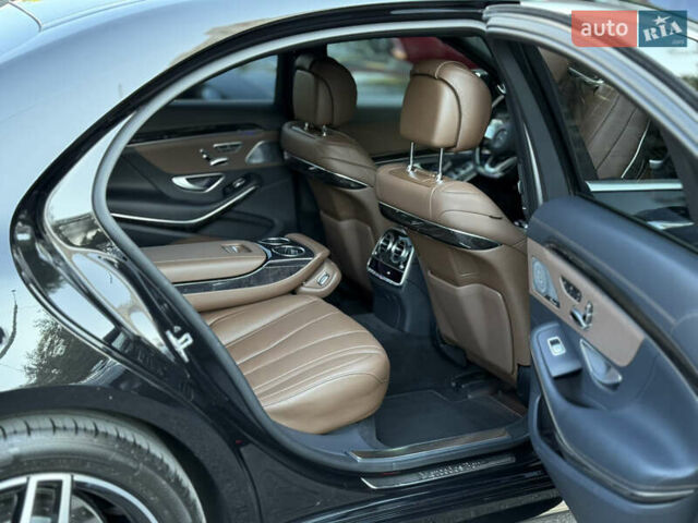 Черный Мерседес С Класс, объемом двигателя 2.99 л и пробегом 147 тыс. км за 47500 $, фото 24 на Automoto.ua