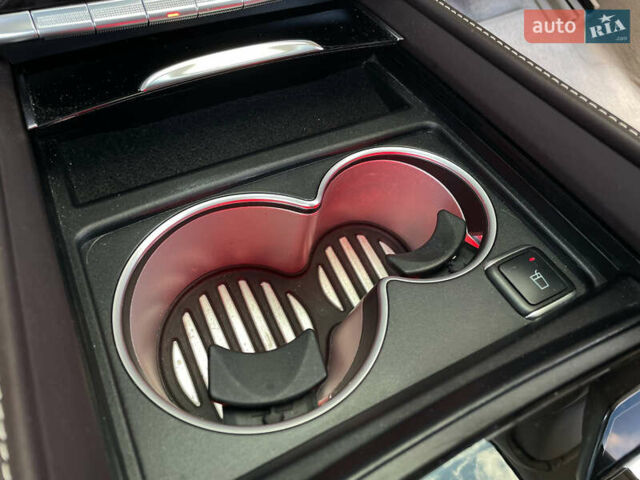 Чорний Мерседес С Клас, об'ємом двигуна 5.98 л та пробігом 138 тис. км за 77900 $, фото 61 на Automoto.ua