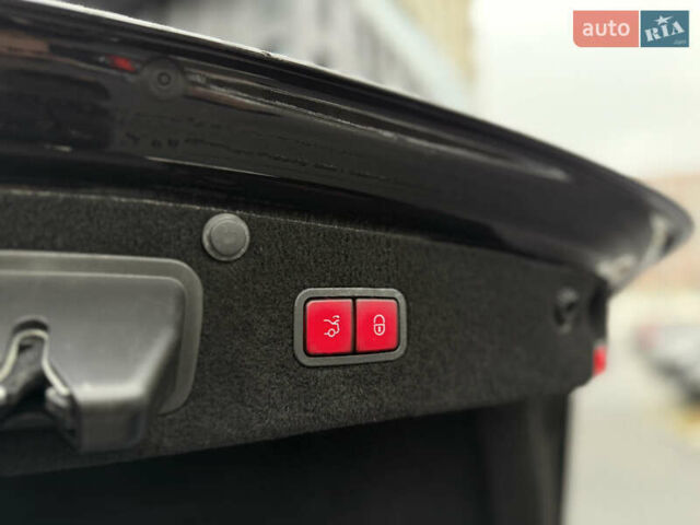 Чорний Мерседес С Клас, об'ємом двигуна 4.66 л та пробігом 147 тис. км за 37500 $, фото 62 на Automoto.ua