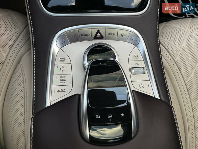 Чорний Мерседес С Клас, об'ємом двигуна 5.98 л та пробігом 138 тис. км за 77900 $, фото 85 на Automoto.ua