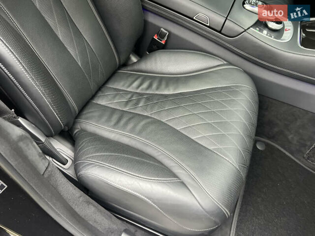 Чорний Мерседес С Клас, об'ємом двигуна 3 л та пробігом 162 тис. км за 49900 $, фото 139 на Automoto.ua