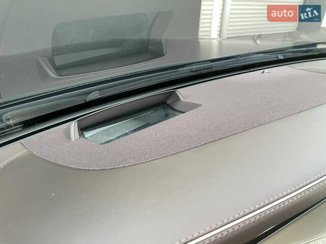 Чорний Мерседес С Клас, об'ємом двигуна 5.98 л та пробігом 138 тис. км за 77900 $, фото 41 на Automoto.ua