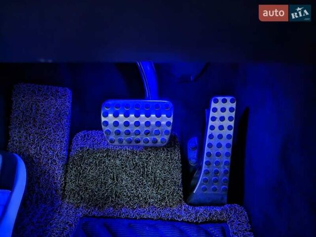 Чорний Мерседес С Клас, об'ємом двигуна 3 л та пробігом 83 тис. км за 46000 $, фото 39 на Automoto.ua