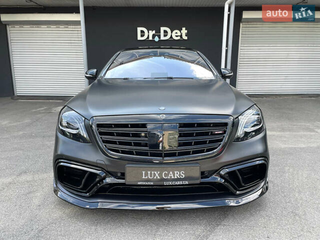 Чорний Мерседес С Клас, об'ємом двигуна 5.98 л та пробігом 138 тис. км за 77900 $, фото 2 на Automoto.ua