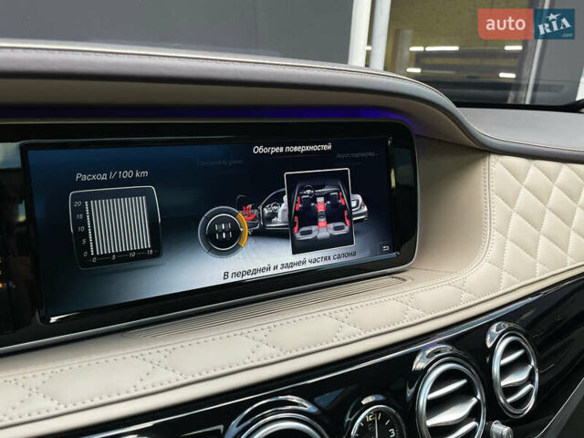 Чорний Мерседес С Клас, об'ємом двигуна 5.98 л та пробігом 138 тис. км за 77900 $, фото 83 на Automoto.ua