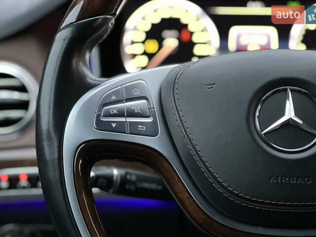 Черный Мерседес С Класс, объемом двигателя 2.99 л и пробегом 87 тыс. км за 51990 $, фото 12 на Automoto.ua