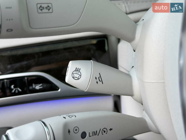 Черный Мерседес С Класс, объемом двигателя 2.99 л и пробегом 114 тыс. км за 53000 $, фото 12 на Automoto.ua