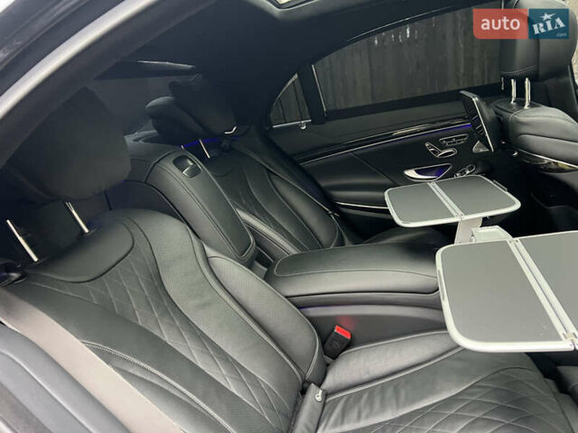 Чорний Мерседес С Клас, об'ємом двигуна 3 л та пробігом 162 тис. км за 49900 $, фото 146 на Automoto.ua