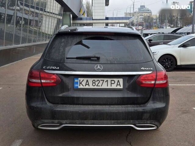 Черный Мерседес С Класс, объемом двигателя 2.1 л и пробегом 93 тыс. км за 21000 $, фото 5 на Automoto.ua