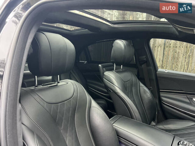 Чорний Мерседес С Клас, об'ємом двигуна 3 л та пробігом 162 тис. км за 49900 $, фото 141 на Automoto.ua
