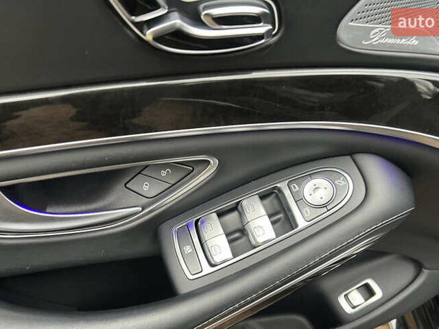 Чорний Мерседес С Клас, об'ємом двигуна 3 л та пробігом 162 тис. км за 49900 $, фото 78 на Automoto.ua