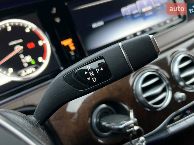 Черный Мерседес С Класс, объемом двигателя 2.99 л и пробегом 87 тыс. км за 51990 $, фото 18 на Automoto.ua