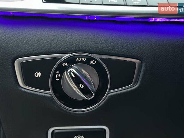 Черный Мерседес С Класс, объемом двигателя 2.99 л и пробегом 87 тыс. км за 51990 $, фото 19 на Automoto.ua