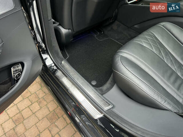 Чорний Мерседес С Клас, об'ємом двигуна 3 л та пробігом 162 тис. км за 49900 $, фото 117 на Automoto.ua
