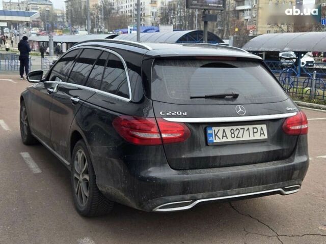 Черный Мерседес С Класс, объемом двигателя 2.1 л и пробегом 93 тыс. км за 21000 $, фото 4 на Automoto.ua