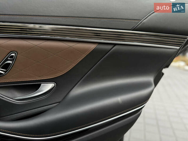 Чорний Мерседес С Клас, об'ємом двигуна 4.66 л та пробігом 147 тис. км за 37500 $, фото 64 на Automoto.ua