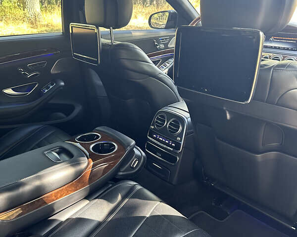 Чорний Мерседес С Клас, об'ємом двигуна 2.99 л та пробігом 160 тис. км за 50000 $, фото 33 на Automoto.ua