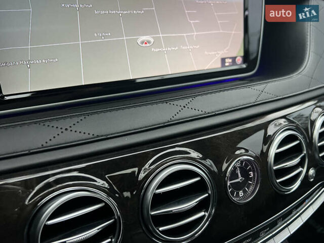 Чорний Мерседес С Клас, об'ємом двигуна 3 л та пробігом 162 тис. км за 49900 $, фото 110 на Automoto.ua