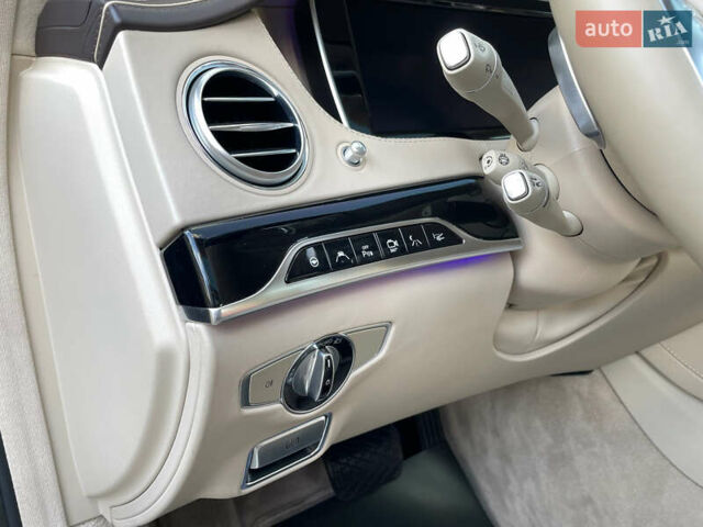 Чорний Мерседес С Клас, об'ємом двигуна 5.98 л та пробігом 138 тис. км за 77900 $, фото 40 на Automoto.ua