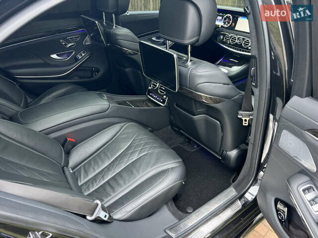 Чорний Мерседес С Клас, об'ємом двигуна 3 л та пробігом 162 тис. км за 49900 $, фото 127 на Automoto.ua