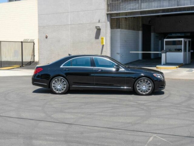 Чорний Мерседес С Клас, об'ємом двигуна 4.7 л та пробігом 79 тис. км за 12000 $, фото 5 на Automoto.ua