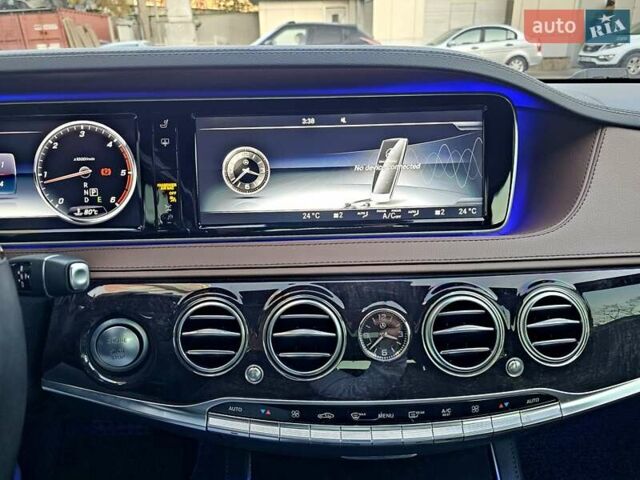 Чорний Мерседес С Клас, об'ємом двигуна 3 л та пробігом 83 тис. км за 46000 $, фото 42 на Automoto.ua