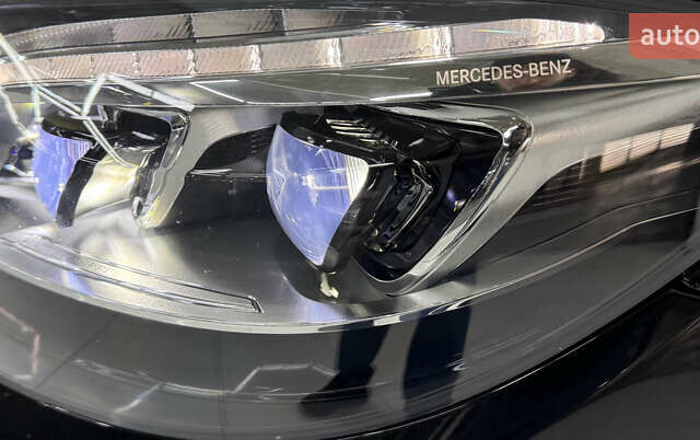 Черный Мерседес С Класс, объемом двигателя 2.99 л и пробегом 134 тыс. км за 35900 $, фото 3 на Automoto.ua