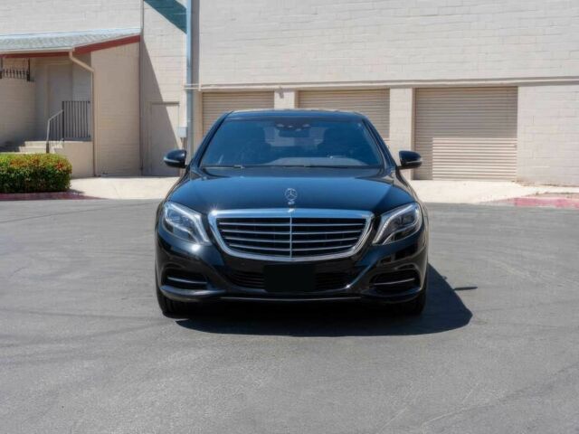 Черный Мерседес С Класс, объемом двигателя 4.7 л и пробегом 72 тыс. км за 34000 $, фото 1 на Automoto.ua