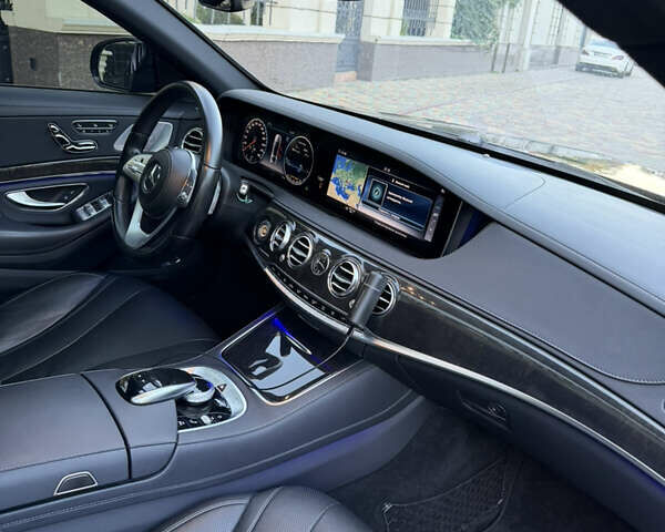 Черный Мерседес С Класс, объемом двигателя 3 л и пробегом 170 тыс. км за 37900 $, фото 19 на Automoto.ua