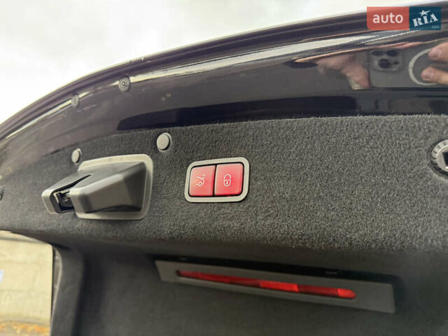 Мерседес С Клас 2017 у Рівному на Automoto.ua Чорний Мерседес С Клас, об'ємом двигуна 3 л та пробігом 125 тис. км за 55999 $, фото 60 на Automoto.ua