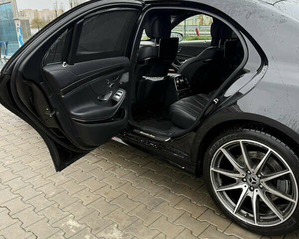 Черный Мерседес С Класс, объемом двигателя 3 л и пробегом 150 тыс. км за 55000 $, фото 11 на Automoto.ua