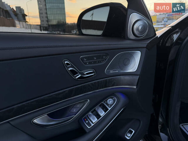 Черный Мерседес С Класс, объемом двигателя 3.98 л и пробегом 118 тыс. км за 49000 $, фото 26 на Automoto.ua