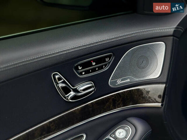 Черный Мерседес С Класс, объемом двигателя 4.66 л и пробегом 167 тыс. км за 32999 $, фото 52 на Automoto.ua